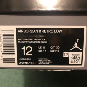 Air Jordan 11 Retro Low